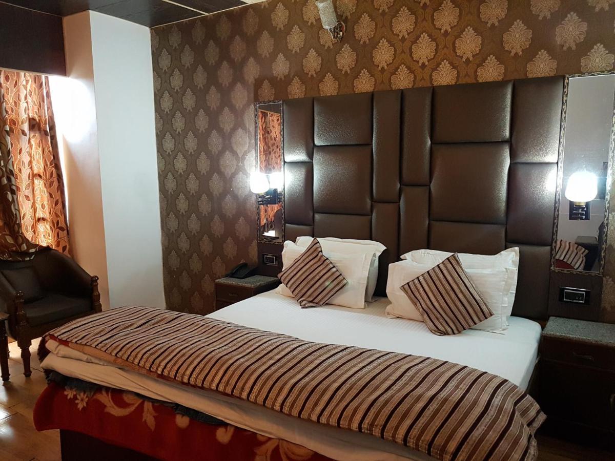 Sagrika Resort 戴尔豪斯 外观 照片
