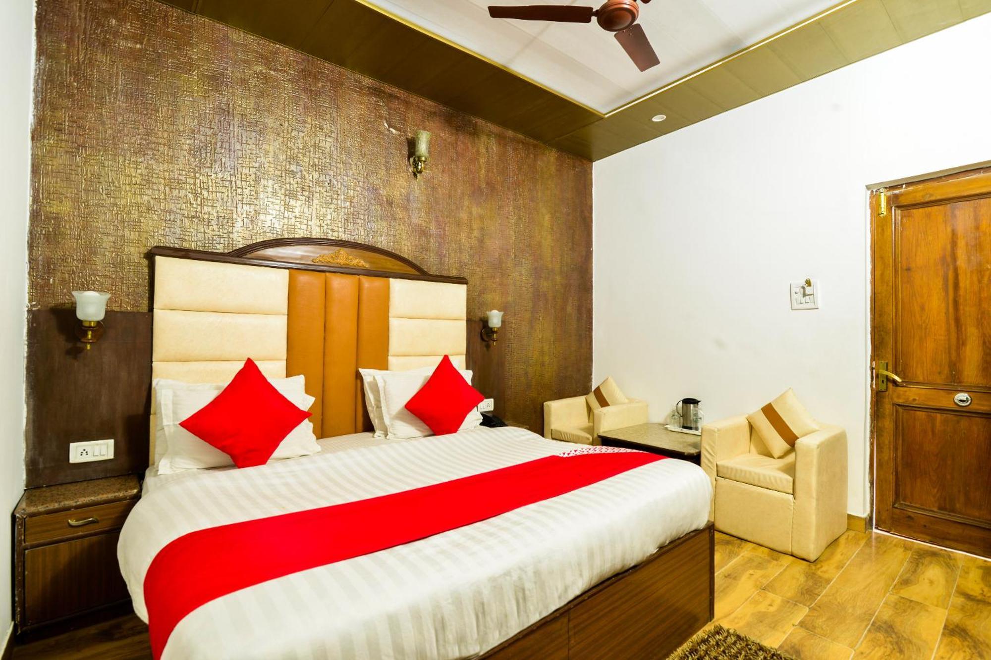 Sagrika Resort 戴尔豪斯 外观 照片